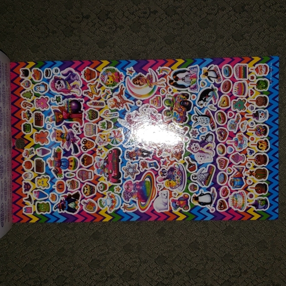 Lisa Frank 600 Stickers - Picture 4 of 7